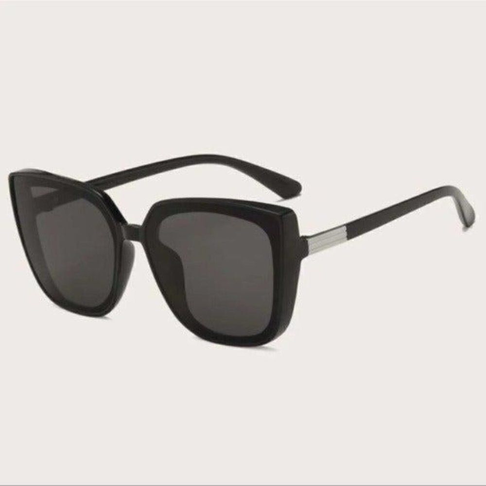 Black Oversized Sunglasses Square Retro Style Nwt - Picture 3 of 5